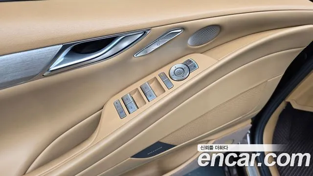 Genesis G80 Бензин 3.5 турбо AWD — Фото автомобиля 24