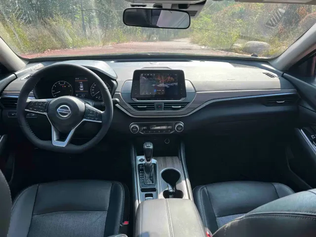 Nissan Teana — Фото автомобиля 9