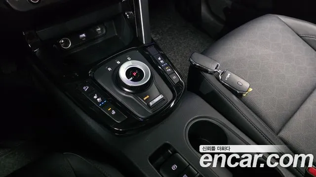 Kia Seltos Новый Seltos Бензин 1.6 турбо 2WD — Фото автомобиля 9