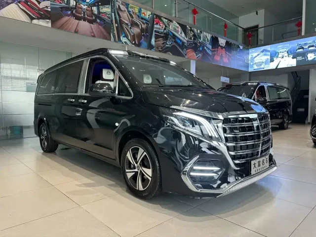 Фотография автомобиля — Mercedes-Benz Vito