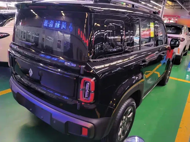 Baojun Yep Plus — Фото автомобиля 6