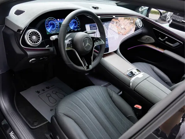 Mercedes-Benz EQS — Фото автомобиля 11