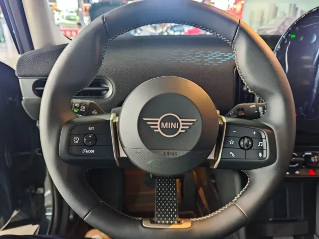 MINI Hatch — Фото автомобиля 5