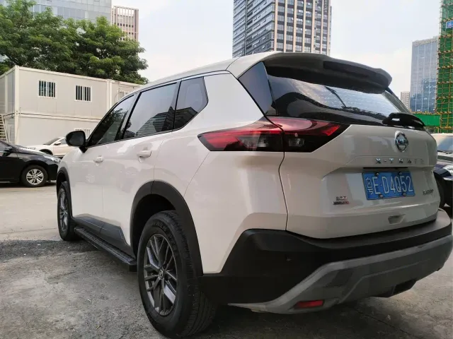 Nissan X-Trail — Фото автомобиля 12