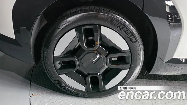 Kia EV9 — Фото автомобиля 5