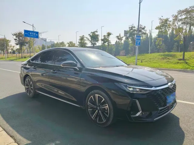Chery Arrizo 8 — Фото автомобиля 3