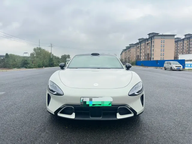 Xiaomi SU7 — Фото автомобиля 2