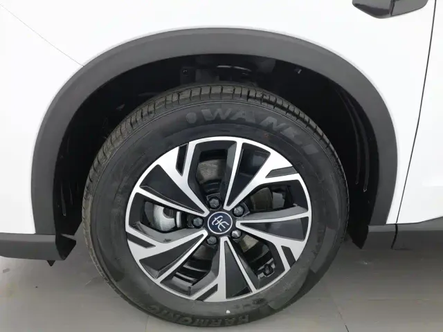 BYD Song Pro — Фото автомобиля 17