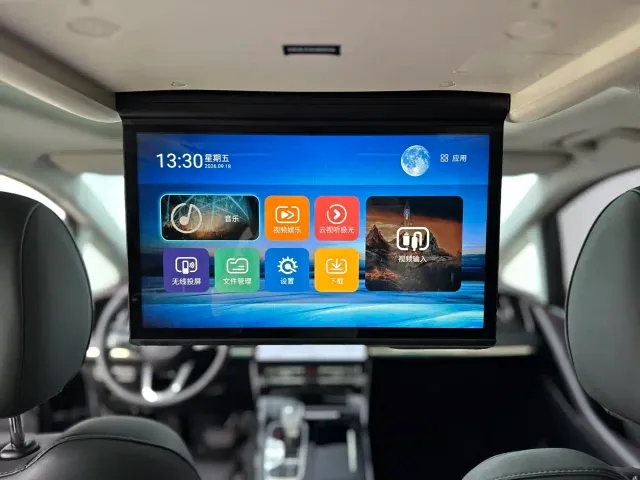 GAC Trumpchi M8 — Фото автомобиля 14