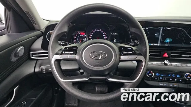 Hyundai Avante CN7 — Фото автомобиля 22
