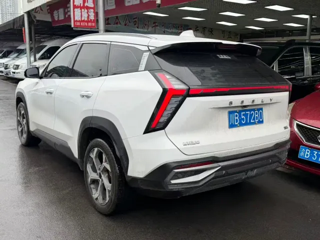 Geely Boyue L — Фото автомобиля 10