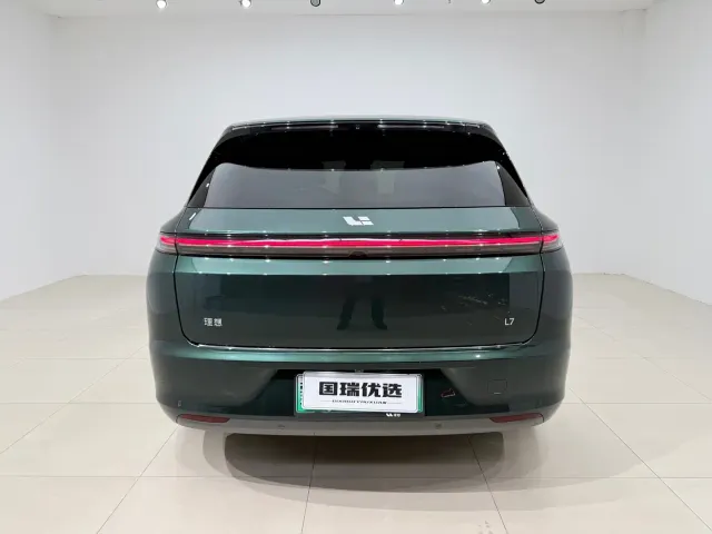 Li Auto L7 — Фото автомобиля 5