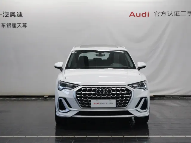 Audi Q3 — Фото автомобиля 2