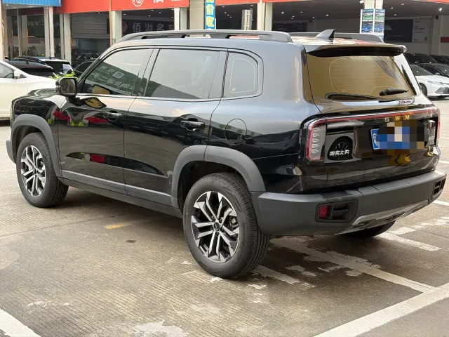 Haval Big Dog — Фото автомобиля 6