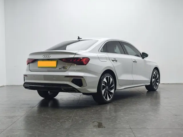 Audi A3 — Фото автомобиля 3