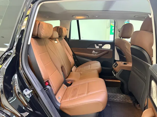 Mercedes-Benz GLS-Class — Фото автомобиля 11