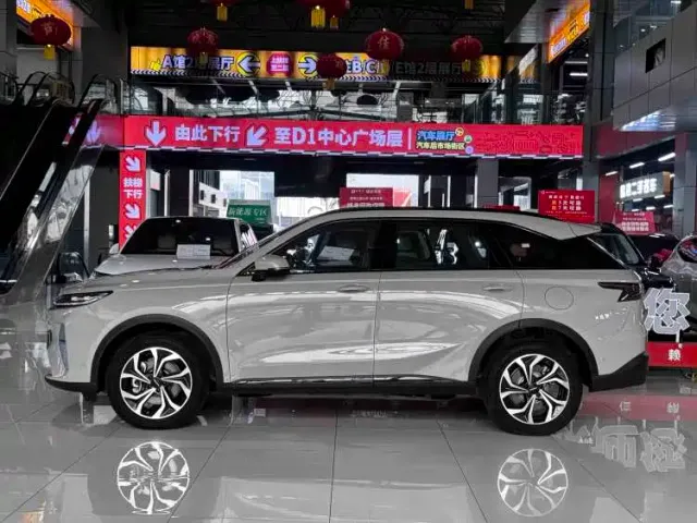 Haval Xiaolong MAX — Фото автомобиля 6