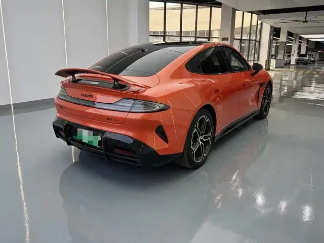 Xiaomi SU7 — Фото автомобиля 12