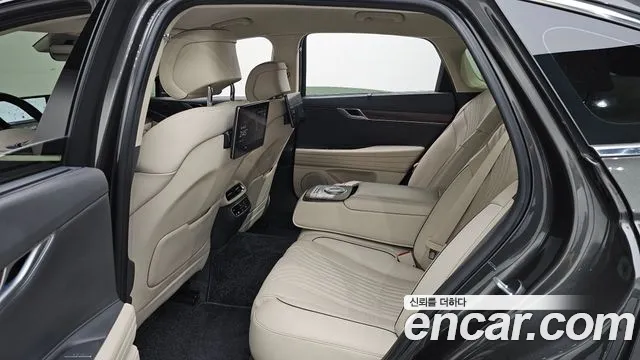 Genesis G80 RG3 — Фото автомобиля 15