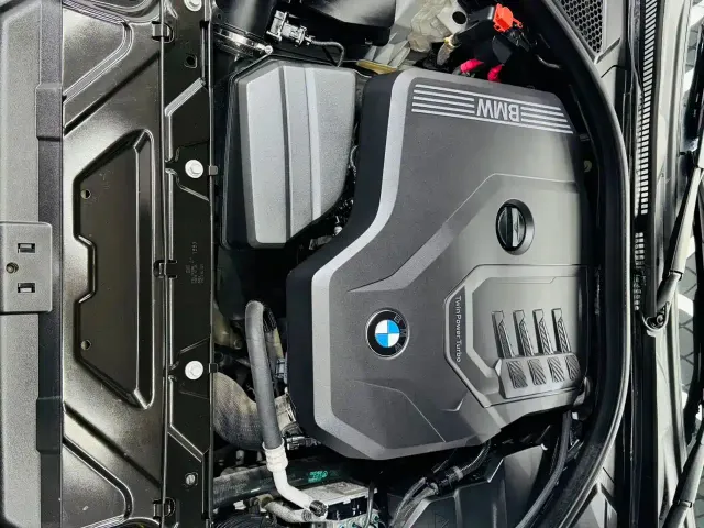 BMW BMW 3 Series 2023 320Li M Sport Package — Фото автомобиля 16