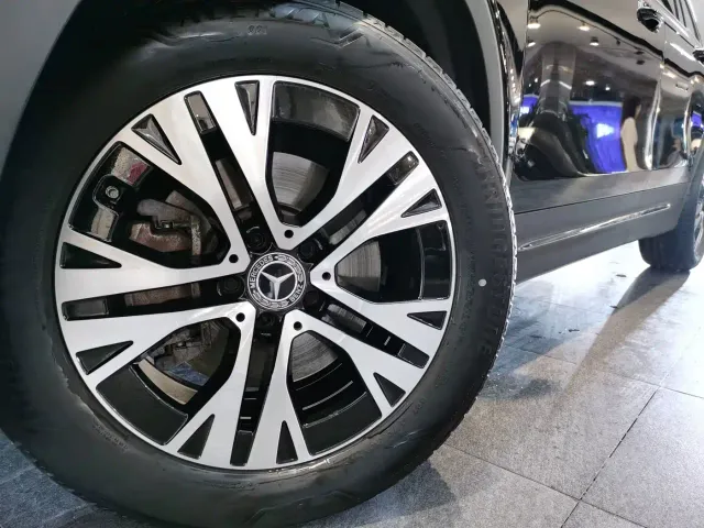 Mercedes-Benz GLB-Class — Фото автомобиля 16