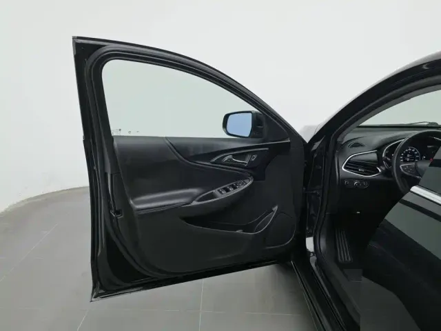 Chevrolet Malibu XL — Фото автомобиля 8