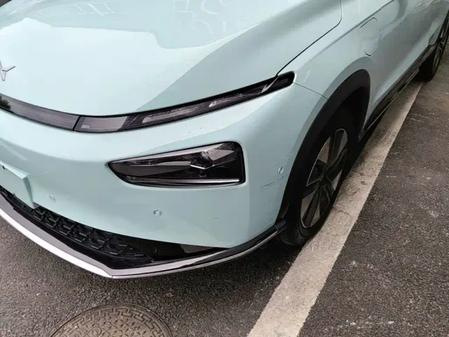 Xpeng G3 — Фото автомобиля 23