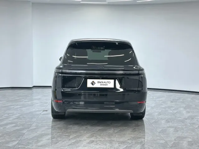 Li Auto L9 — Фото автомобиля 4