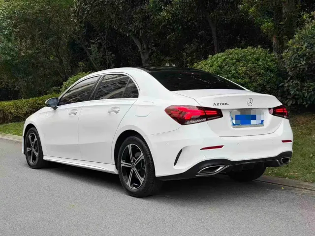 Mercedes-Benz A-Class — Фото автомобиля 4