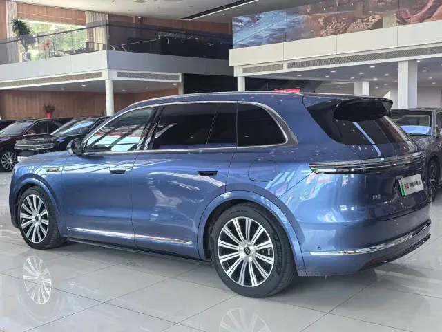 Aito M7 — Фото автомобиля 15