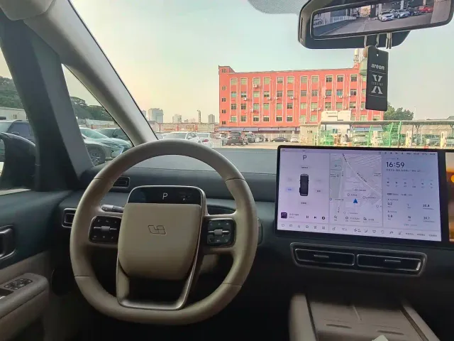 Li Auto MEGA — Фото автомобиля 8