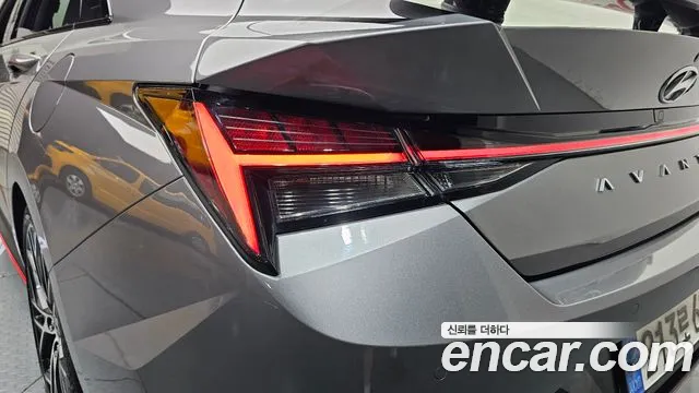 Hyundai AVANTE — Фото автомобиля 20