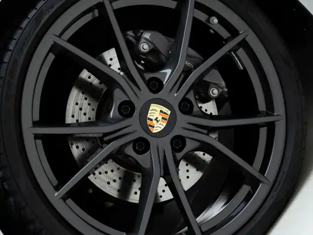 Porsche 718 — Фото автомобиля 6