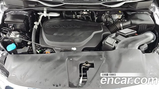 Honda Odyssey — Фото автомобиля 6