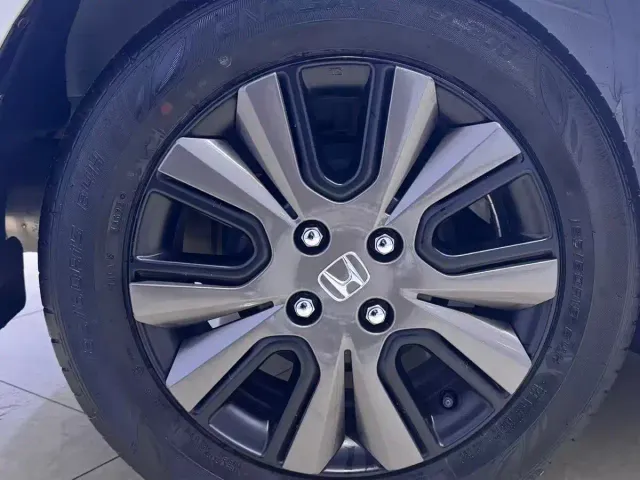 Honda Fit — Фото автомобиля 22