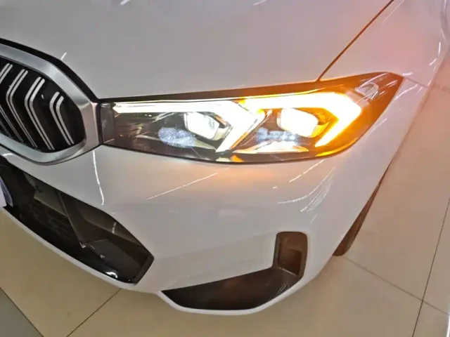 BMW 3 Series — Фото автомобиля 23