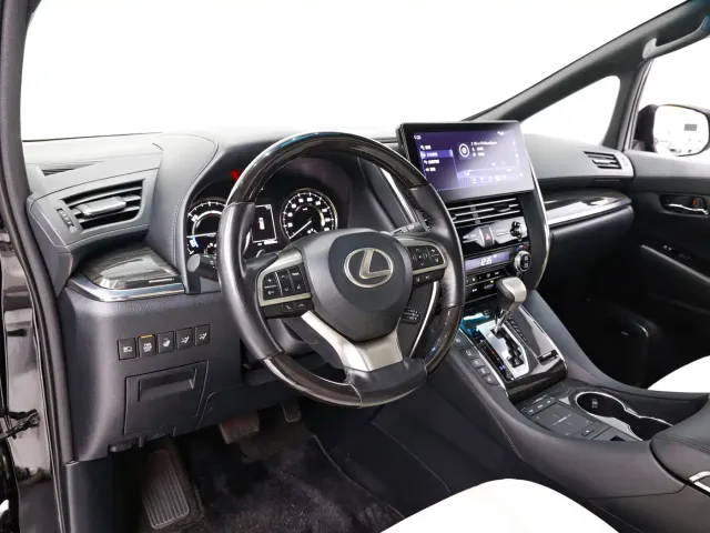 Lexus LM — Фото автомобиля 5