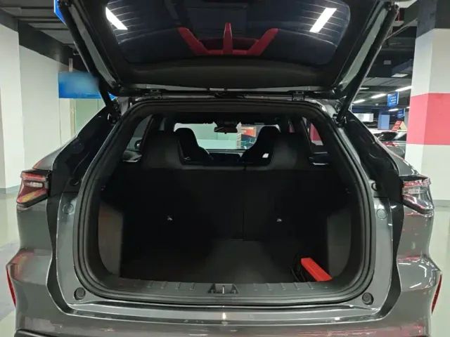 Changan X5 Plus — Фото автомобиля 18