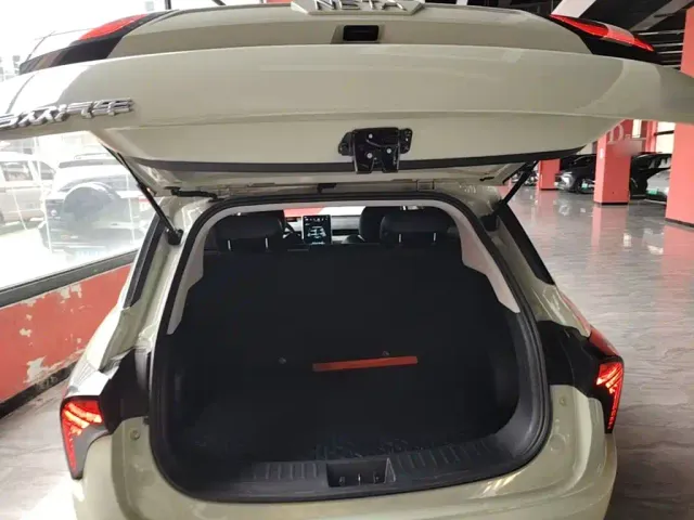 Nezha Auto Nezha V 2022 Trend 400 Lite — Фото автомобиля 18