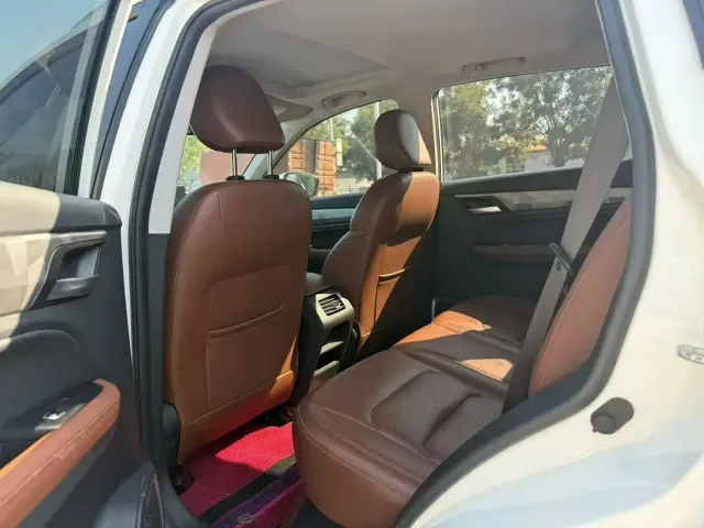 Geely Emgrand X6 2021 Model PRO 1.4T Automatic Premium — Фото автомобиля 5