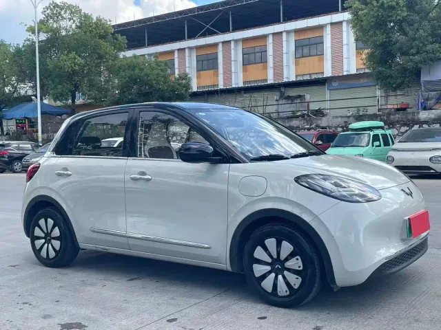 Wuling Bingo — Фото автомобиля 3