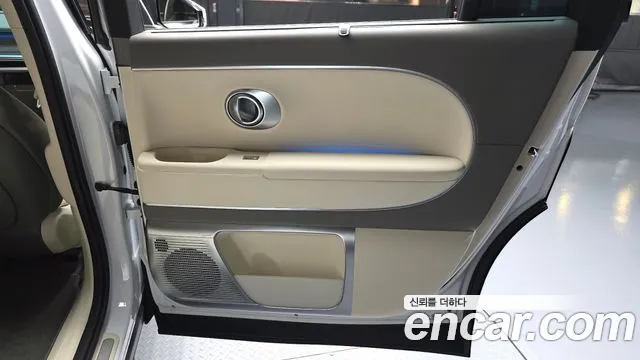 Hyundai Ioniq 9 — Фото автомобиля 14