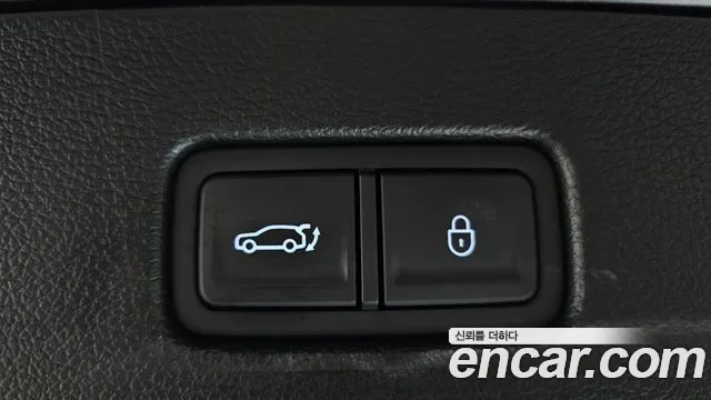 Genesis GV80 — Фото автомобиля 23