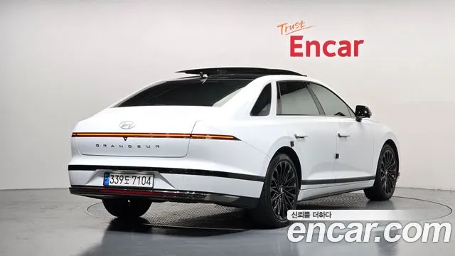 Hyundai Grandeur GN7 — Фото автомобиля 2