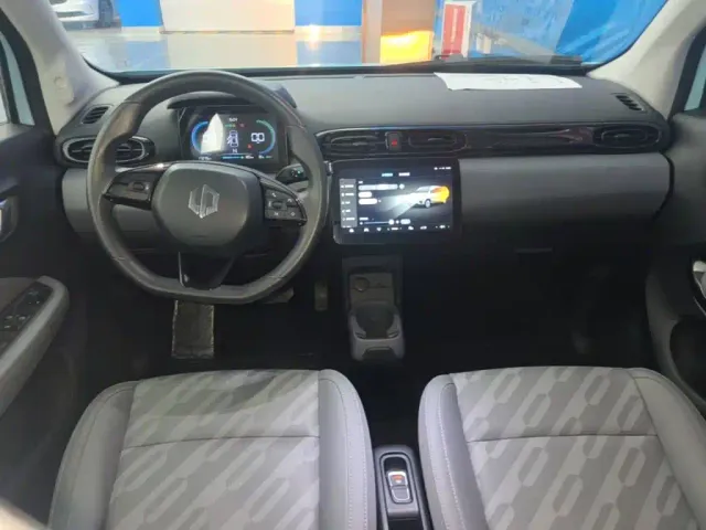 Leapmotor T03 — Фото автомобиля 9