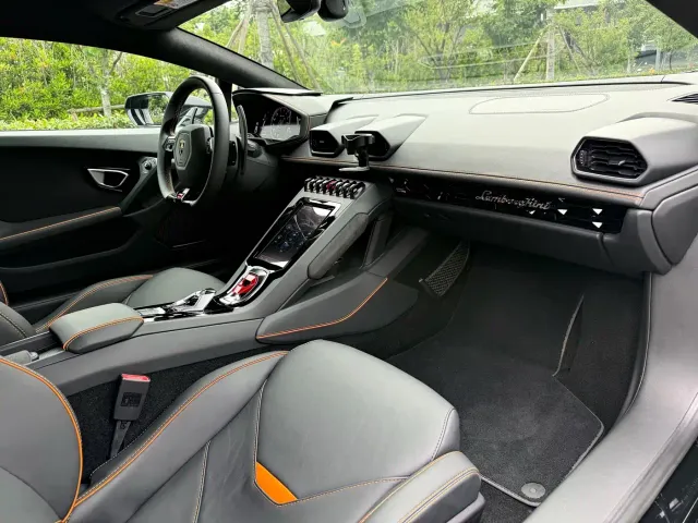 Lamborghini Huracan — Фото автомобиля 11