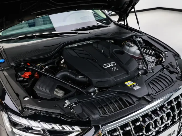 Audi A8 — Фото автомобиля 23