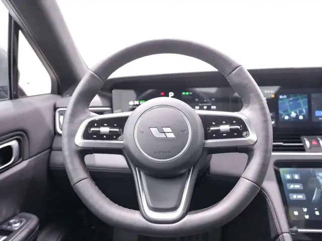 Li Auto ONE — Фото автомобиля 21