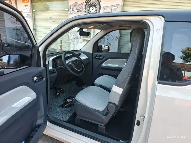 Wuling Hongguang Mini EV — Фото автомобиля 6