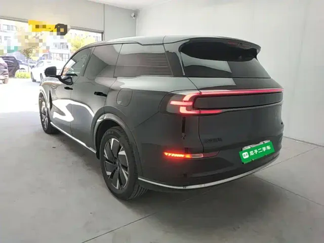 Changan Qiyuan Q07 — Фото автомобиля 4